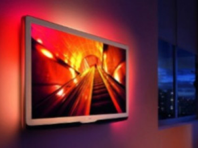 L'éclairage ambiant à l'ère du Home Cinéma : les rubans LED autour de votre TV